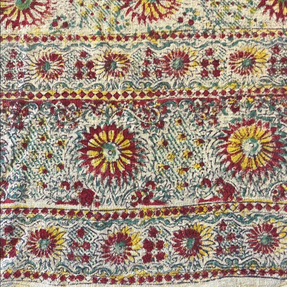 VINTAGE Sunflower Tablecloth Hand Loomed Large